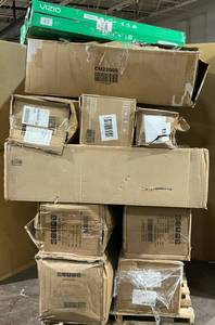 lot 158 image: PALLET OF WHOLESALE Christmas Trees