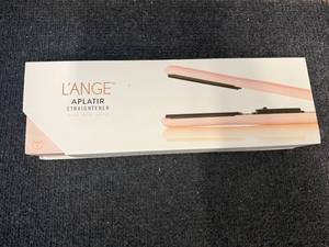 lot 34 image: LAnge Straightener - Blush