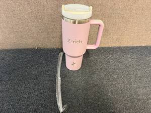 lot 39 image: Zurich Pink Water Bottle