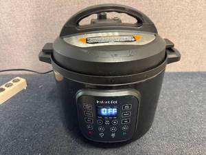 lot 65 image: Instant Pot Pressure Cooker
