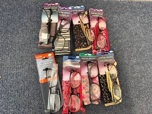 lot 81 image: 8 Pairs Of Foster Grant Reading Glasses