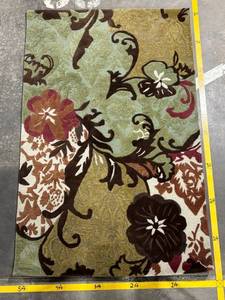 lot 10 image: Karshan Studio Floral Damask Area Rug - 5 x 8 WoolViscose Pile