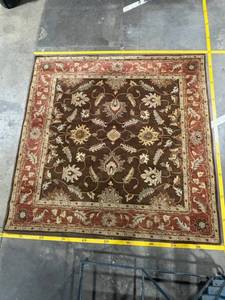 lot A-15 image: Surya 100% Wool Pile Floral Oriental Area Rug - India Origin