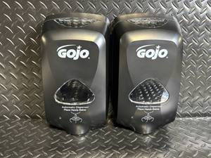 lot 106 image: Gojo Automatic Dispenser - Touch-Free (2-Pack)