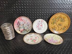 lot 115 image: Raymond Waites Iris Quartet Plate (1991) - 2 Bavarian Hand-Painted Plates & 9 Glass Coasters