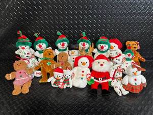 lot 134 image: Beanie Babies Collection - Ty Holiday Plush Assortment (Snowgirl, 1998 Teddy, Peppermint)