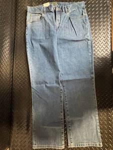 lot 166 image: Ralph Lauren Lauren Jeans Co. Classic Straight Jeans - Size 12 x 29