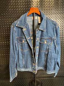 lot 171 image: Bill Blass Jeanswear Denim Jacket - Butterfly Embroidery Back - XL