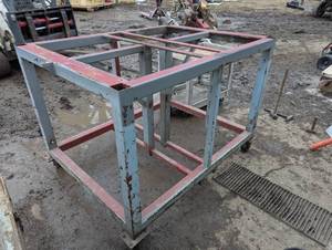 lot 43 image: Insanely Heavy Duty Rolling Table Stand - MechanicWelding Table - On Tough Casters