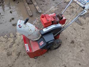 lot 58 image: Sears Craftsman Eager 1 Snowblower with Chains - Runs