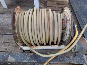 lot 63 image: Large Heavy Duty Reel and Hose for Power Washer or Sprayer