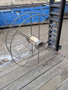 lot 69 image: Large Metal WireHose Spool