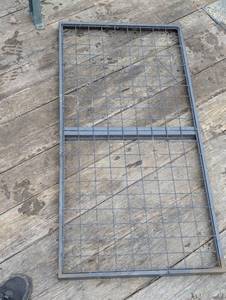 lot 71 image: Light Duty Rack