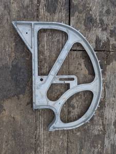 lot 92 image: Marine Ready Easy Lift Trailer Jack