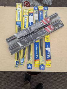 lot 24 image: Mixed Lot of Windsheild Wipers and 2 Packs of Tint