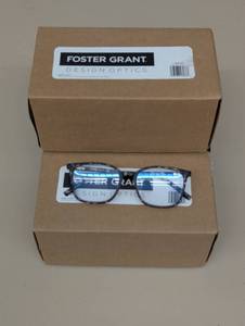 lot 29 image: 3 Pack of Mixed Foster Grant Reading Glasses