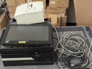 lot 57 image: Toshiba POS Check Out System with 6145-2TC Printer  cpuscreecash drawer