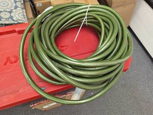 lot 69 image: 100 commercial grade Costco hose