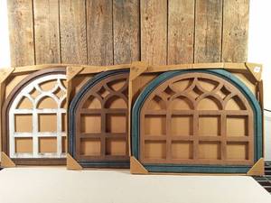 lot 22 image: Wall Decor (set of 3)