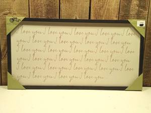 lot 114 image: Wall Decor (set of 3)