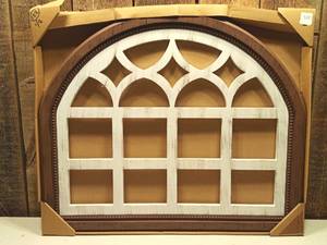 lot 122 image: Wall Decor (set of 2)