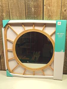 lot 39 image: Bamboo Square Kids Mirror - Pillowfort