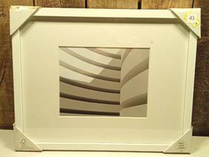 lot 43 image: 14 x 18 Matted to 8 x 10 Thin Gallery Frame White - Threshold