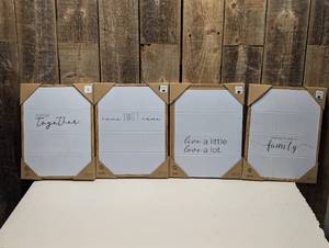 lot 5 image: Wall Decor (set of 4)