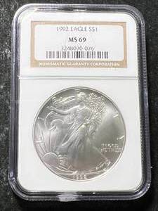 lot 37 image: 1992 AMERICAN SILVER EAGLE NGC MS69