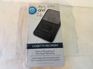 lot 13 image: SSS. Onn Cassette Recorder with Built in Microphone