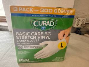 lot 55 image: MMM. 2x 300ct Curad Vinyl Gloves-Size L