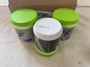 lot 59 image: SSS. 3x Gatorade Fast Twitch-Grape