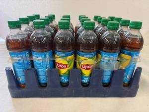 lot 73 image: 24x 16.9oz Lipton Iced Sweet Tea