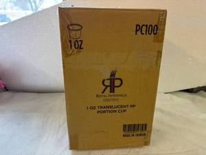 lot 87 image: MM. 100 1oz Translucent Portion Cups