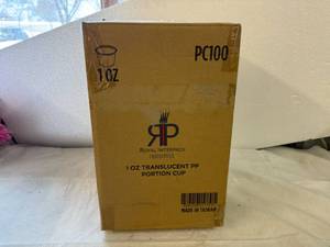 lot 89 image: MM. 100 1oz Translucent Portion Cups