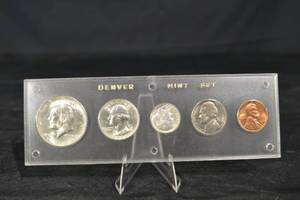 lot 14 image: Denver Mint Set 1964 Uncirculated Date Set