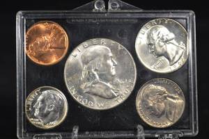 lot 21 image: 1962 Uncirculated Date Set