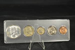 lot 30 image: 1965 Uncirculated Date Set