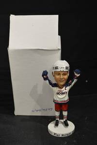 lot 57 image: Bobblehead - Lets Play Hockey 2003