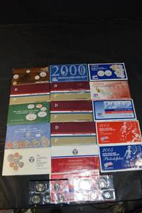 lot 258 image: United States Mint Uncirculated Coin Sets - Assorted Years (D & P Mint) Lot Of 16