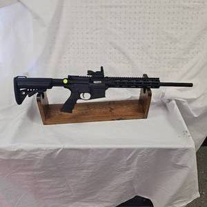lot 15 image: S&W M&P-22, 22LR, AR 15 Style Rifle with Red Dot, No Magazine