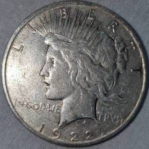 lot 24 image: 1922D  Peace Dollar $1  VGF