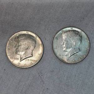 lot 91 image: 1964,64 AU wtone, Kennedy Halfs 50c (2)