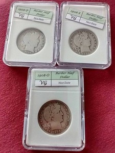 lot 119 image: (3) Barber Half Dollars