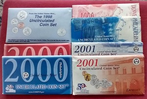 lot 127 image: (4) U.S. Mint Uncirculated Sets - 1998-2001