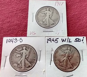 lot 184 image: (3) Walking Liberty Half Dollars