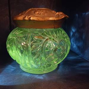 lot 452 image: Lot of 2 UV reactive items  exquisite antique cut glass hair receiver boasts a Victorian style and a Vintage Blue Italian Glass Decanter