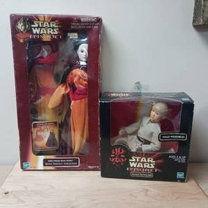 lot 454 image: NIB Star Wars Episode #1 - Anakin Skywalker, and Queen Amidala Toy Dolls
