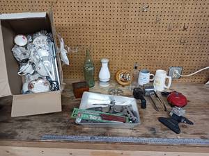 lot 212 image: Large Lot of Kitchen supplies and Fine China