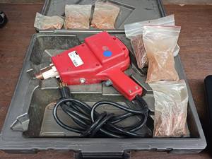 lot 154 image: Motor Guard Magna-Spot 1500 Professional Stud Welder Kit, used for automotive dent removal